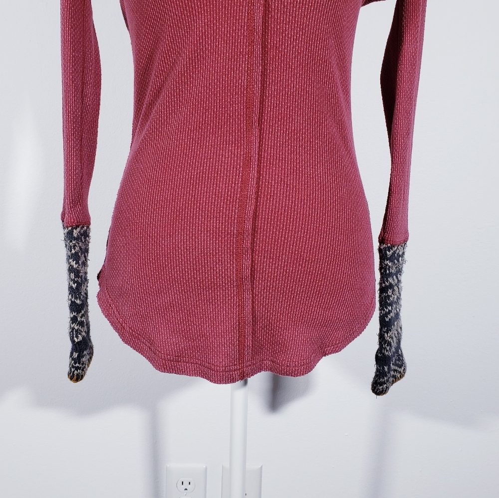 Free People Cuffed Red Thermal - Picture 3 of 8